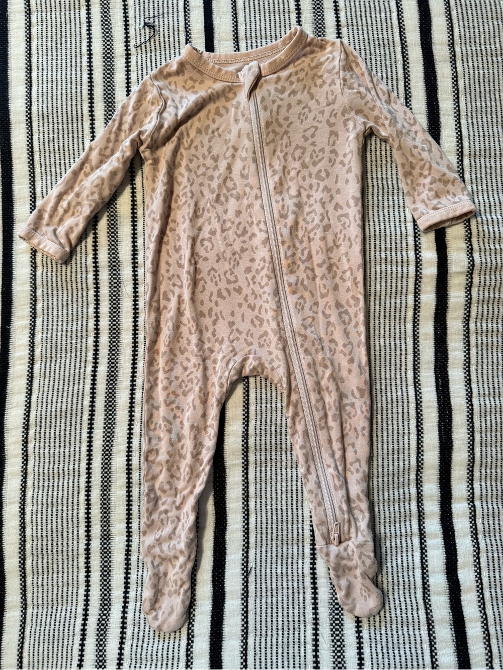 Kyte Baby Pink Cheetah Footie